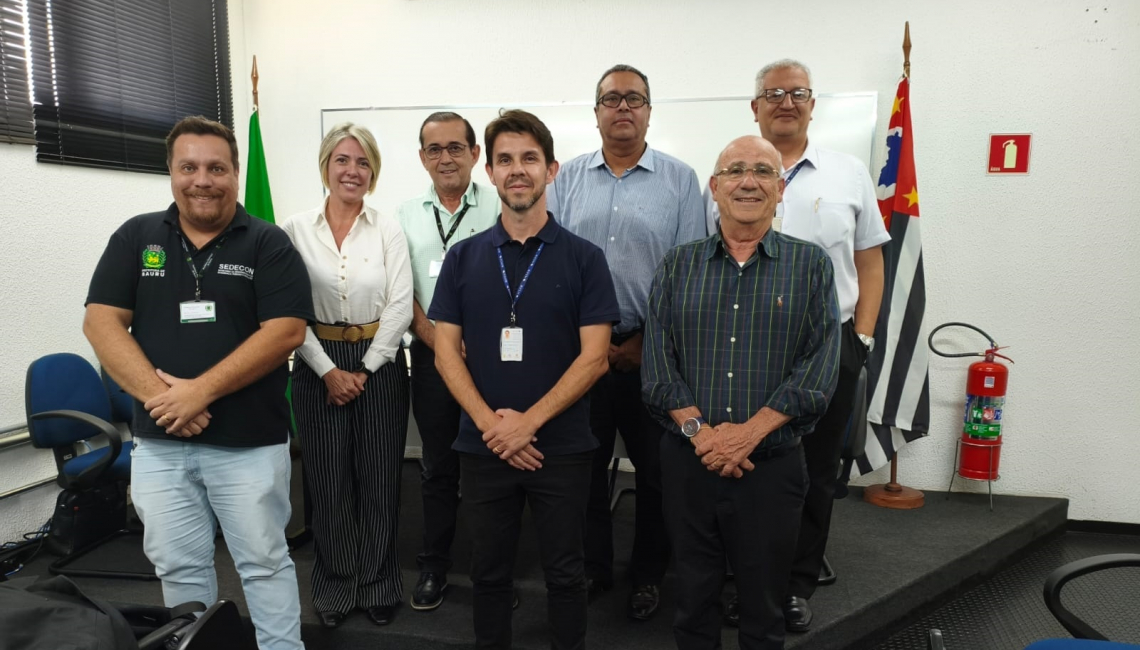 Em Bauru, Ipem-SP promove reunião com Secretário do Desenvolvimento Econômico do município